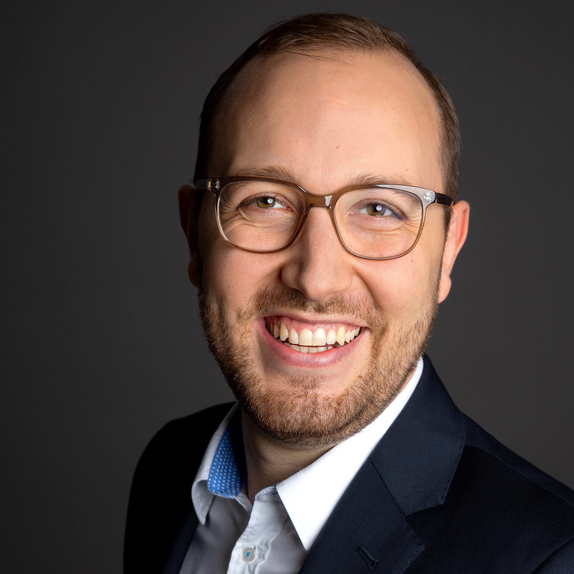 PRCC baut Account Management weiter aus und holt Julian Kuchta an Bord